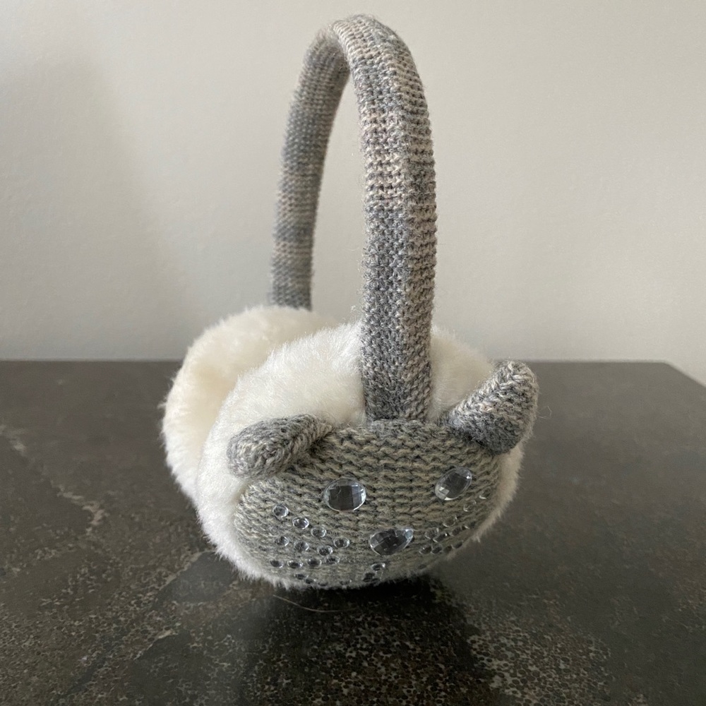 Little girls kitty cat faux fur earmuffs